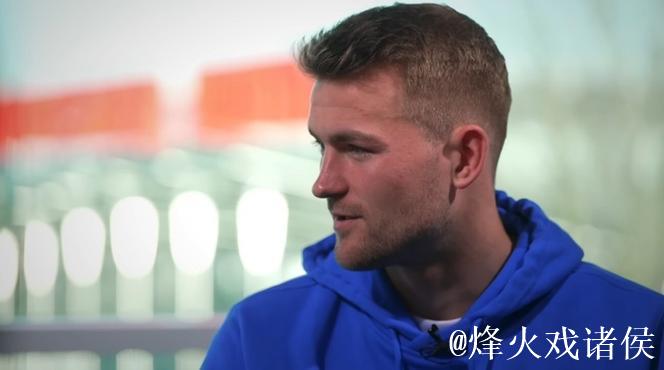 德利赫特:定位球一直很重要,曼联99年拿欧冠就 德利赫特:定位球一直很重要,曼联99年拿欧冠就