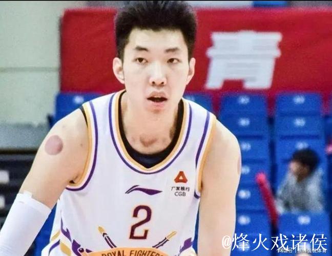 费尔德32分北控险胜深圳总分1-1 廖三宁20+10